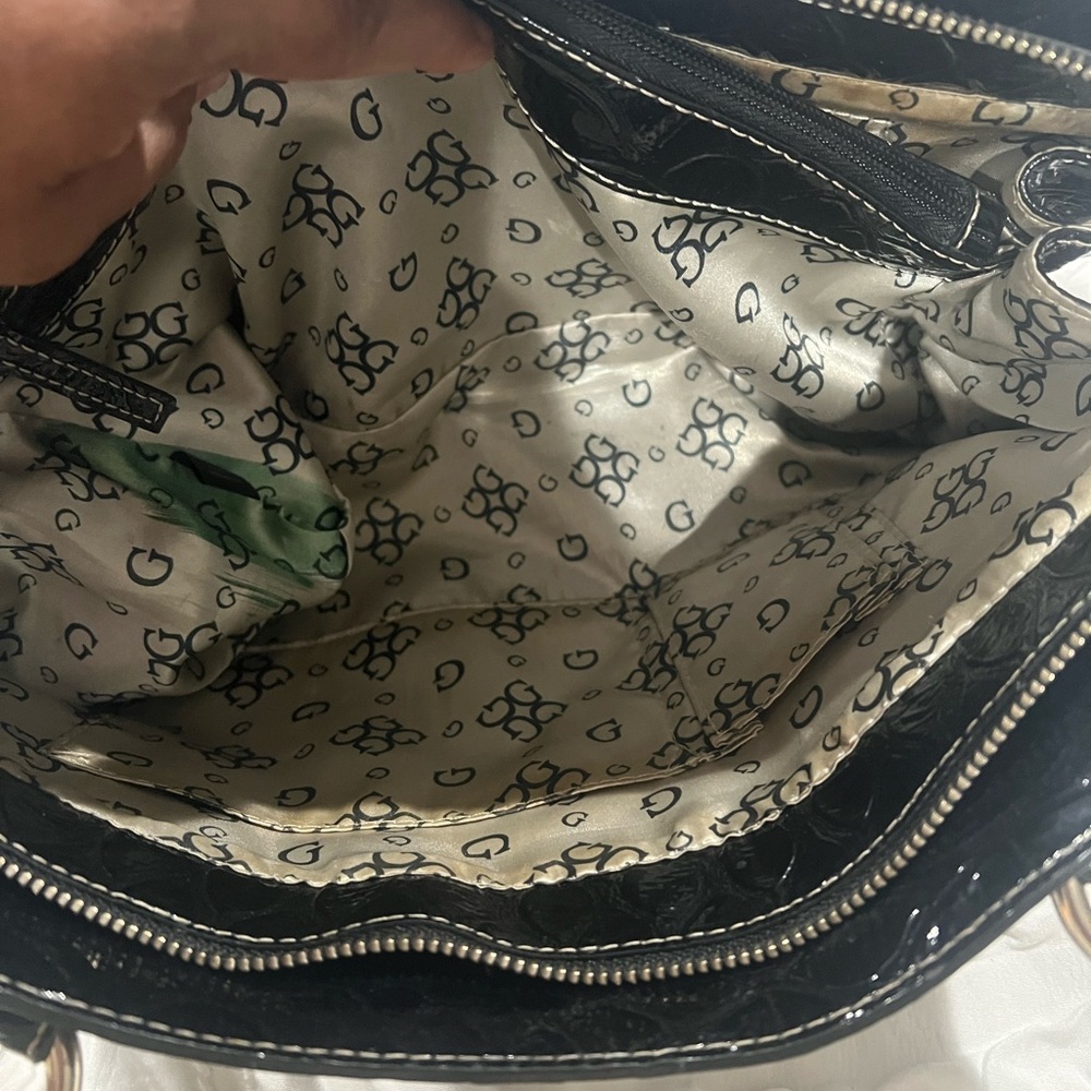 Guess Black Patent Croc-Embossed Satchel with Studded Hardware Y2K Beauty EUC - Picture 7 of 7